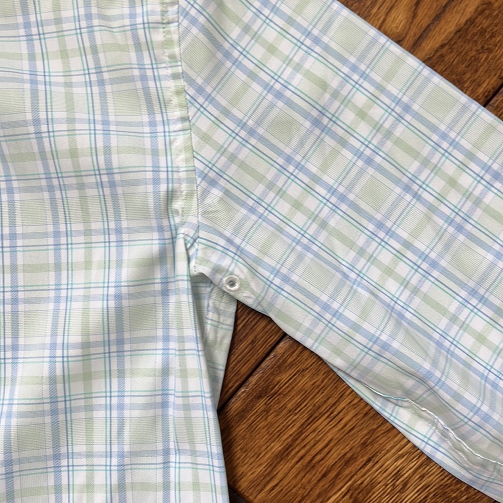 Youth Boys Southern Tide Oxford XL (16) - Picture 6 of 6